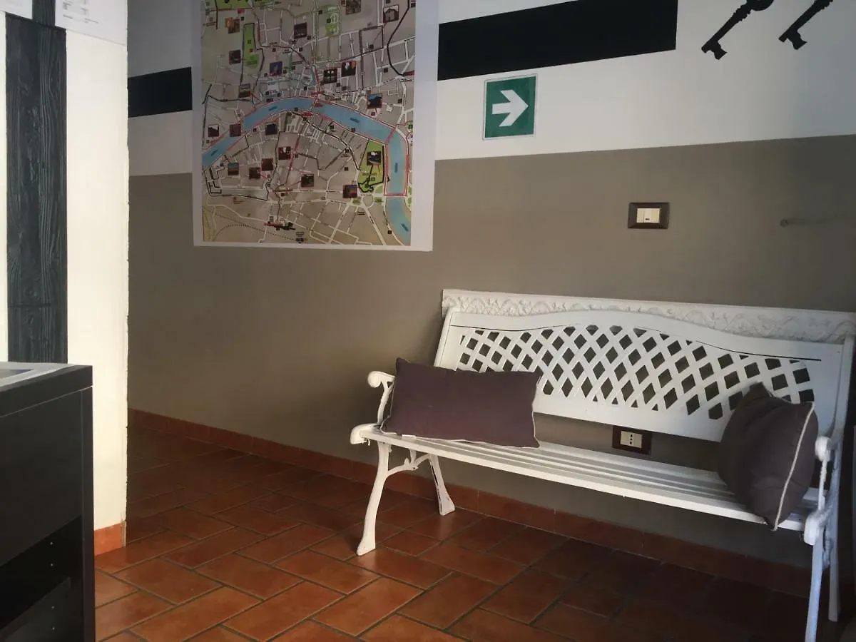 Bed and Breakfast 5 Keys Pisa 3*,