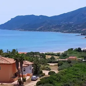 https://hotel-punta-moros.in-sardinia.net