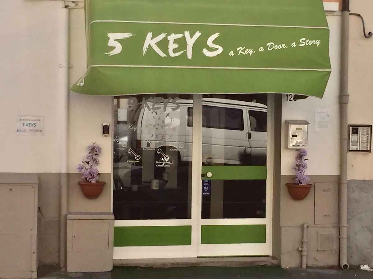 *** Alojamento de Acomodação e Pequeno-almoço 5 Keys Acomodação com café da manhã Pisa Itália